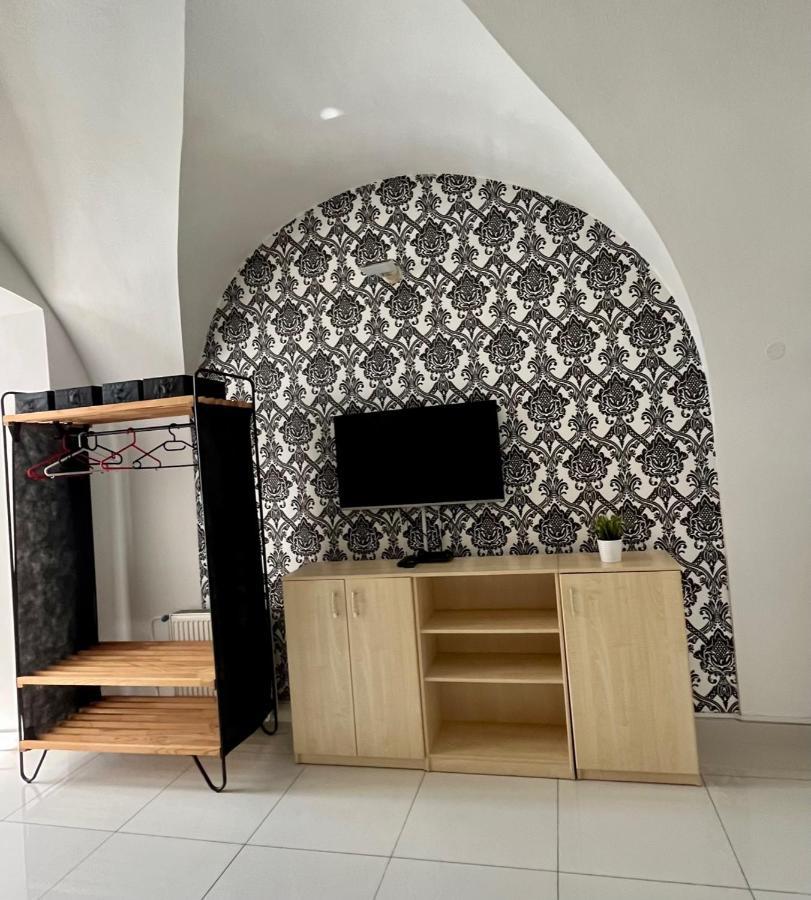 Palac Daun - Studio Apartments Znojmo Εξωτερικό φωτογραφία