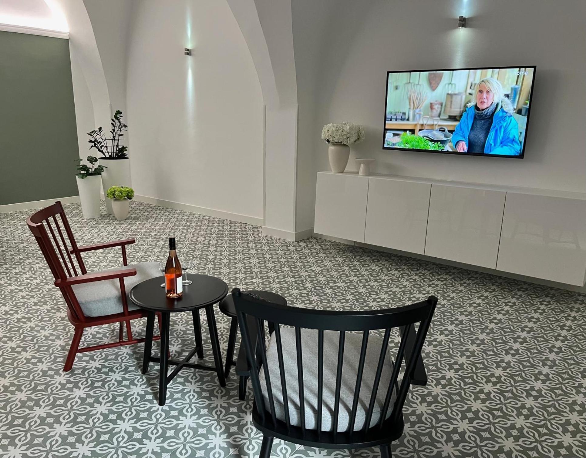 Palac Daun - Studio Apartments Znojmo Εξωτερικό φωτογραφία